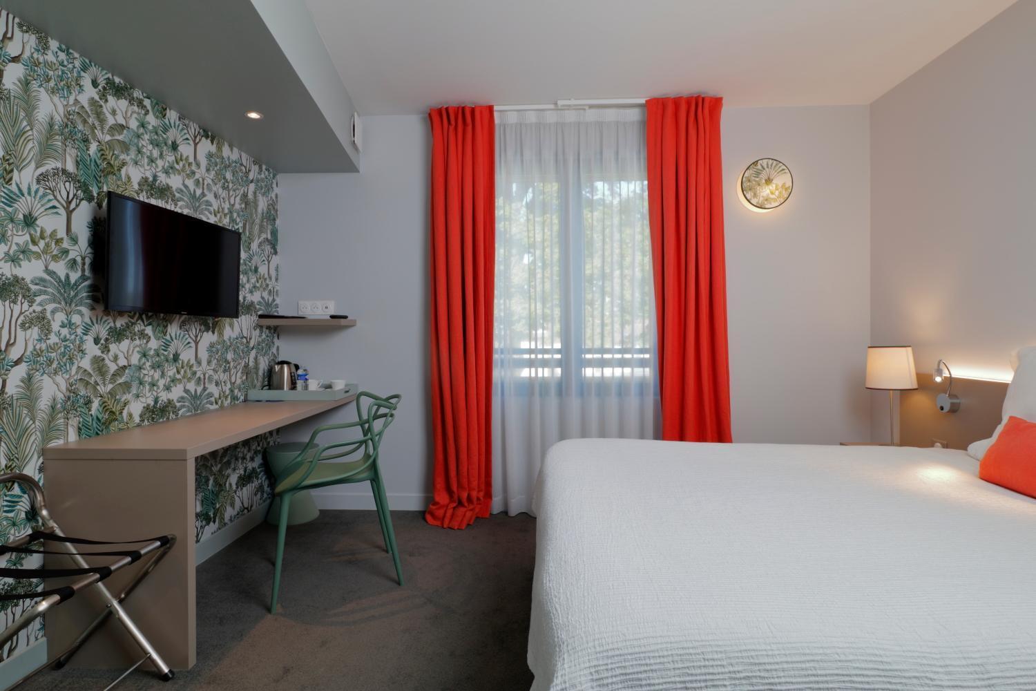Hotel Les Herbes Folles 4*