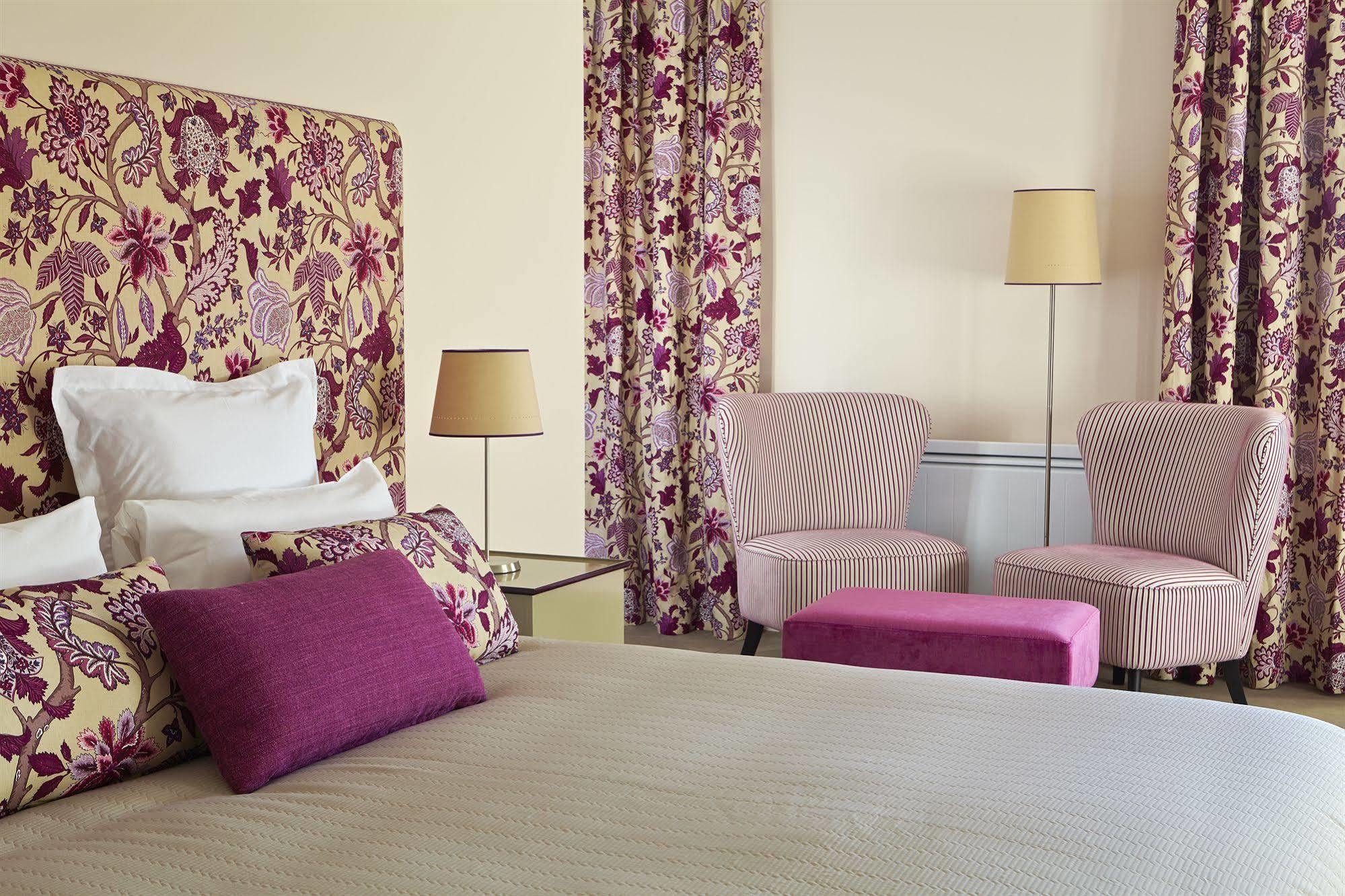 Les Herbes Folles Hotel Mauregard